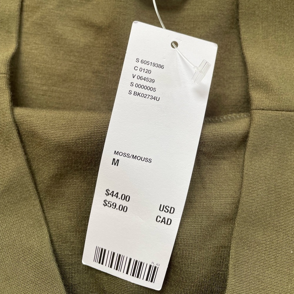 NWT UO Tennis Skirt - Picture 3 of 3
